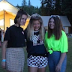 Meet your Posher, Halie